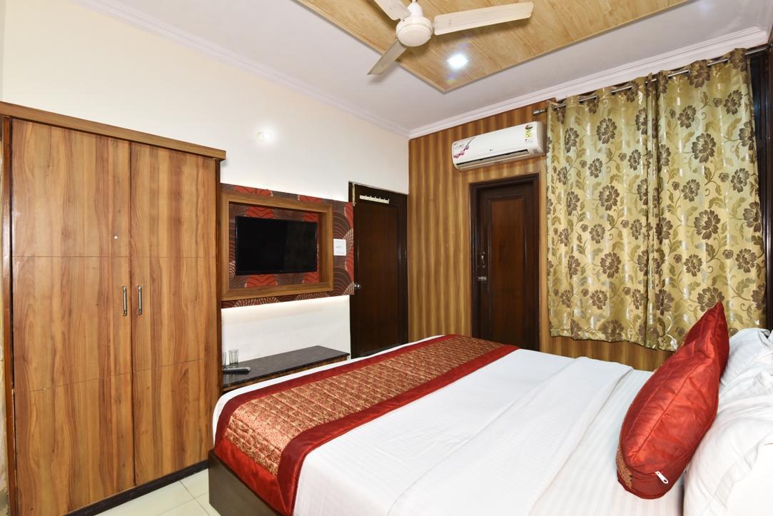 Hotel B-Comfort Amritsar Zewnętrze zdjęcie