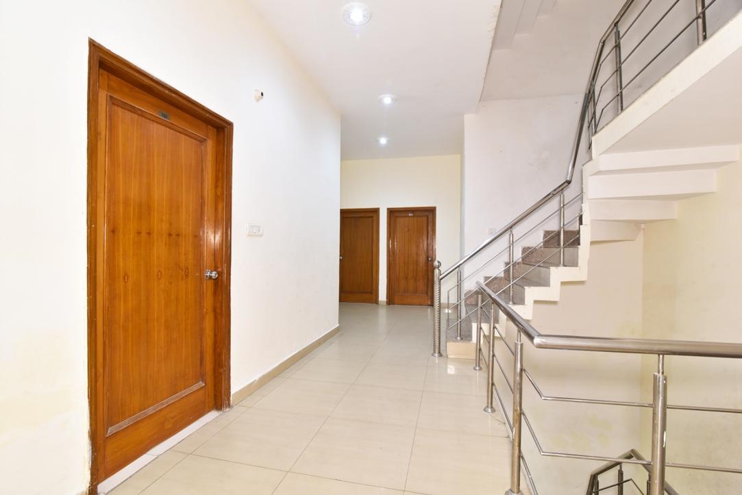 Hotel B-Comfort Amritsar Zewnętrze zdjęcie
