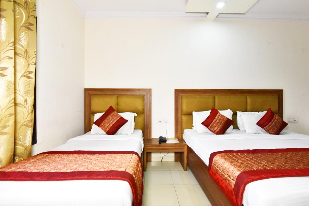 Hotel B-Comfort Amritsar Zewnętrze zdjęcie