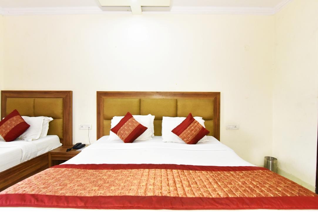 Hotel B-Comfort Amritsar Zewnętrze zdjęcie