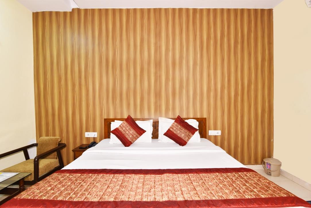 Hotel B-Comfort Amritsar Zewnętrze zdjęcie