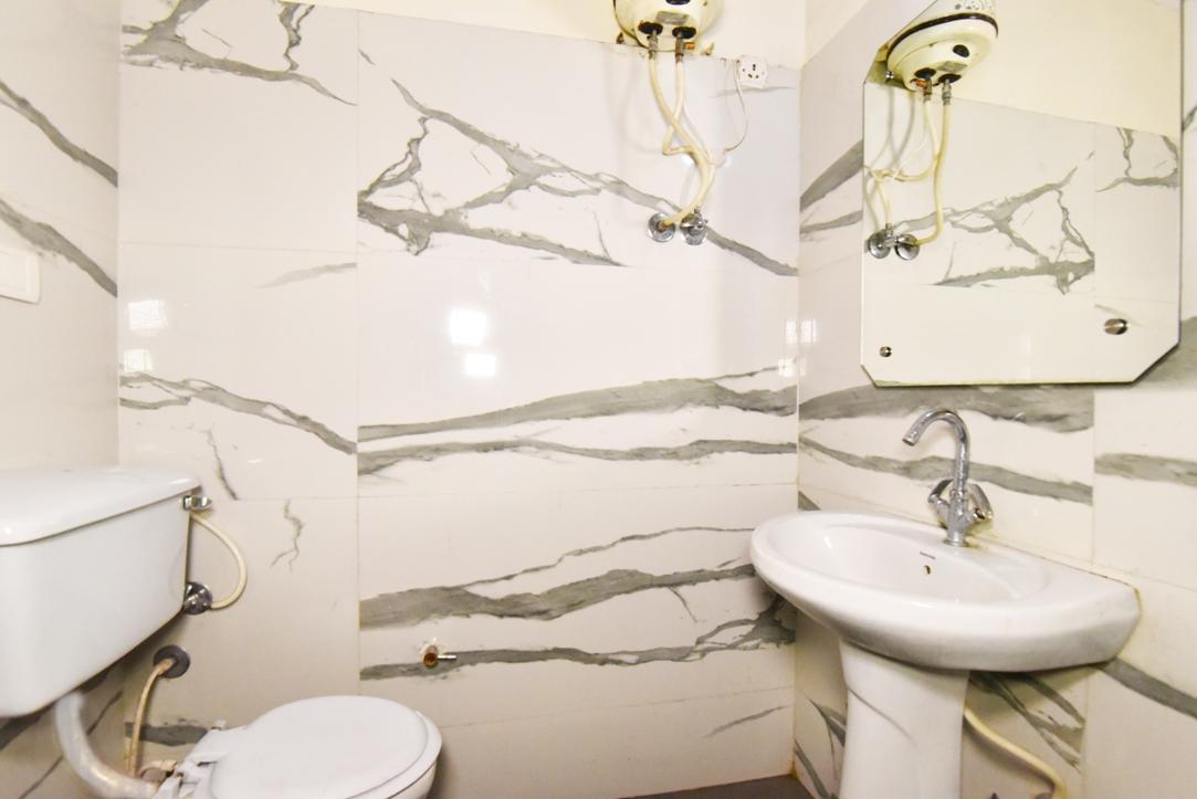 Hotel B-Comfort Amritsar Zewnętrze zdjęcie